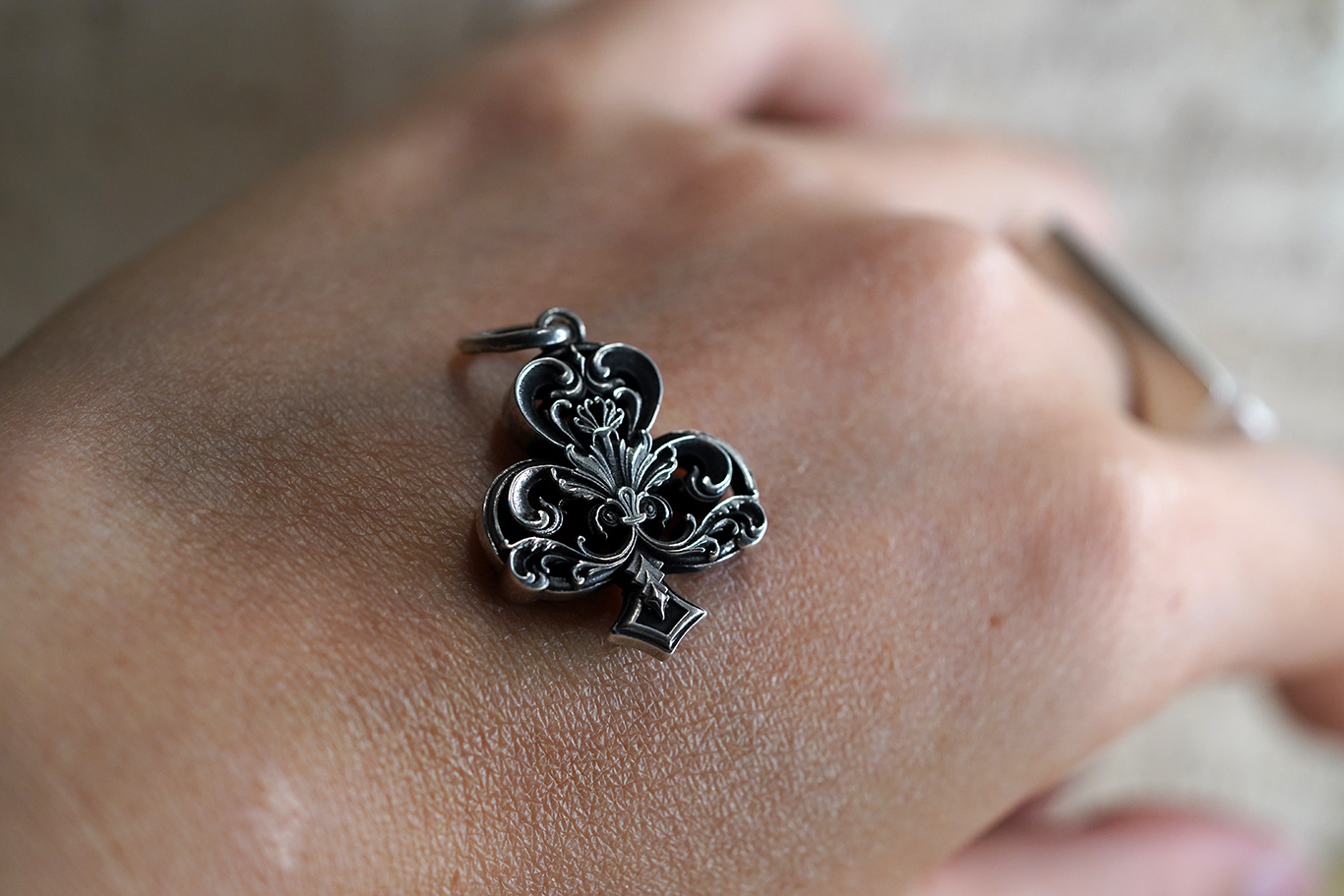 P472 (Club 梅花) $780 6