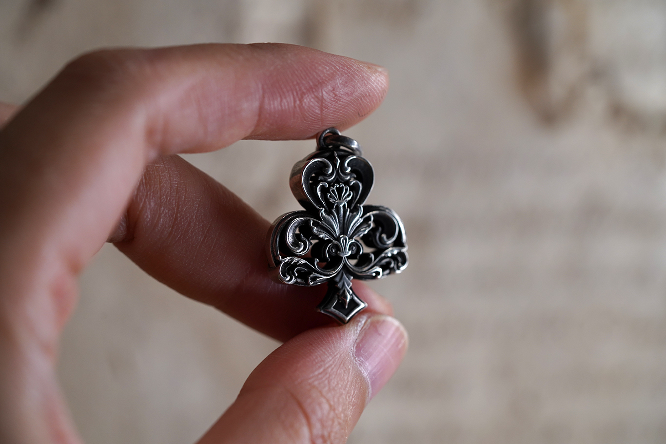 P472 (Club 梅花) $780 7