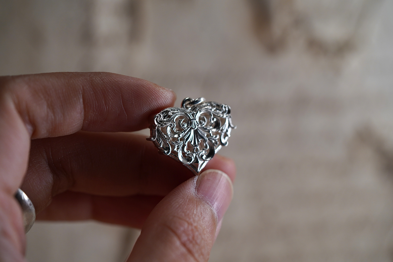 P473 (Heart 紅心) $780 1