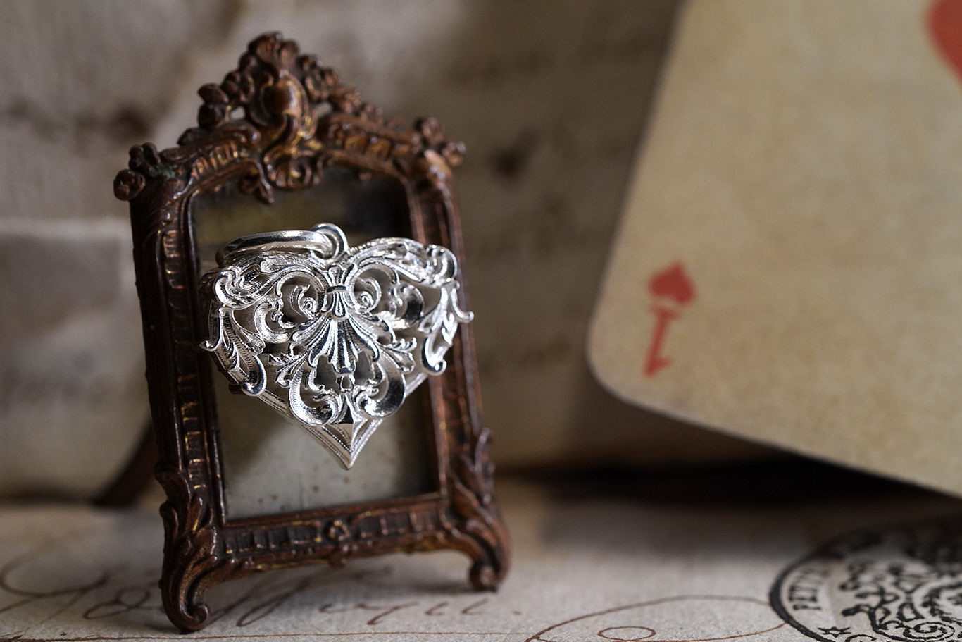 P473 (Heart 紅心) $780 6